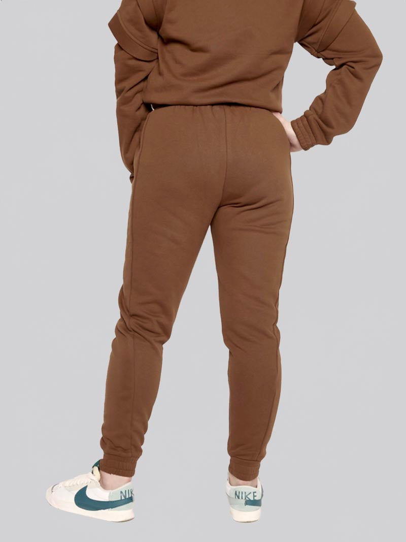 Women’s Welt Pocket Jogger – Athleisure Pant in Chocolate
